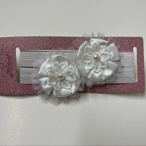 NEW Infant Girls White Flower Bow Headband 2CT